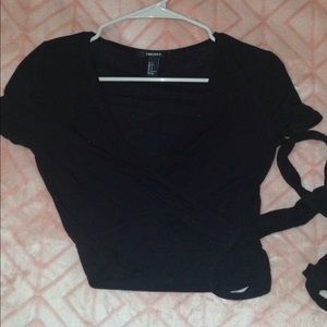 Black v neck crop top forever 21